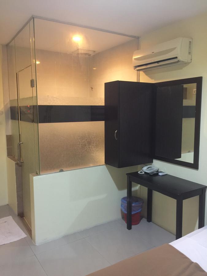 Rafayeh Hotel Seremban Exteriör bild